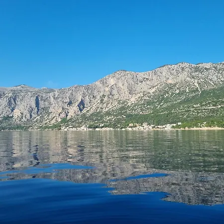 Apollo - Porat 4 Apartmán